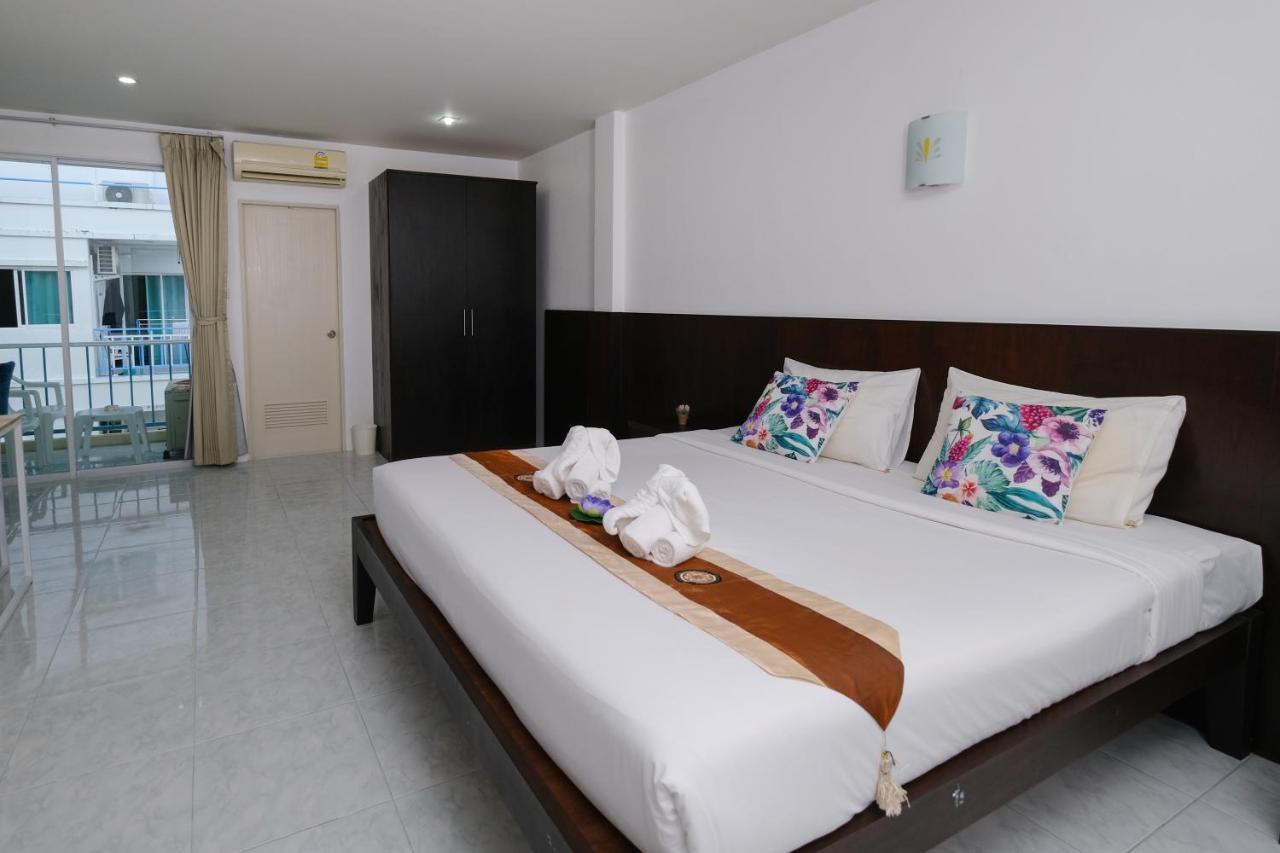 Kiwi Boutique Отель Patong
